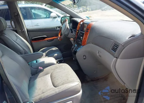 2008 Toyota Sienna Limited from USA, damaged, VIN 5TDBK22C78S019563